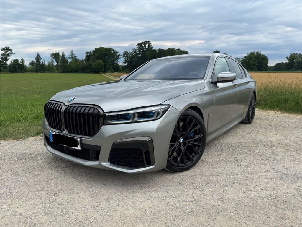 BMW 750