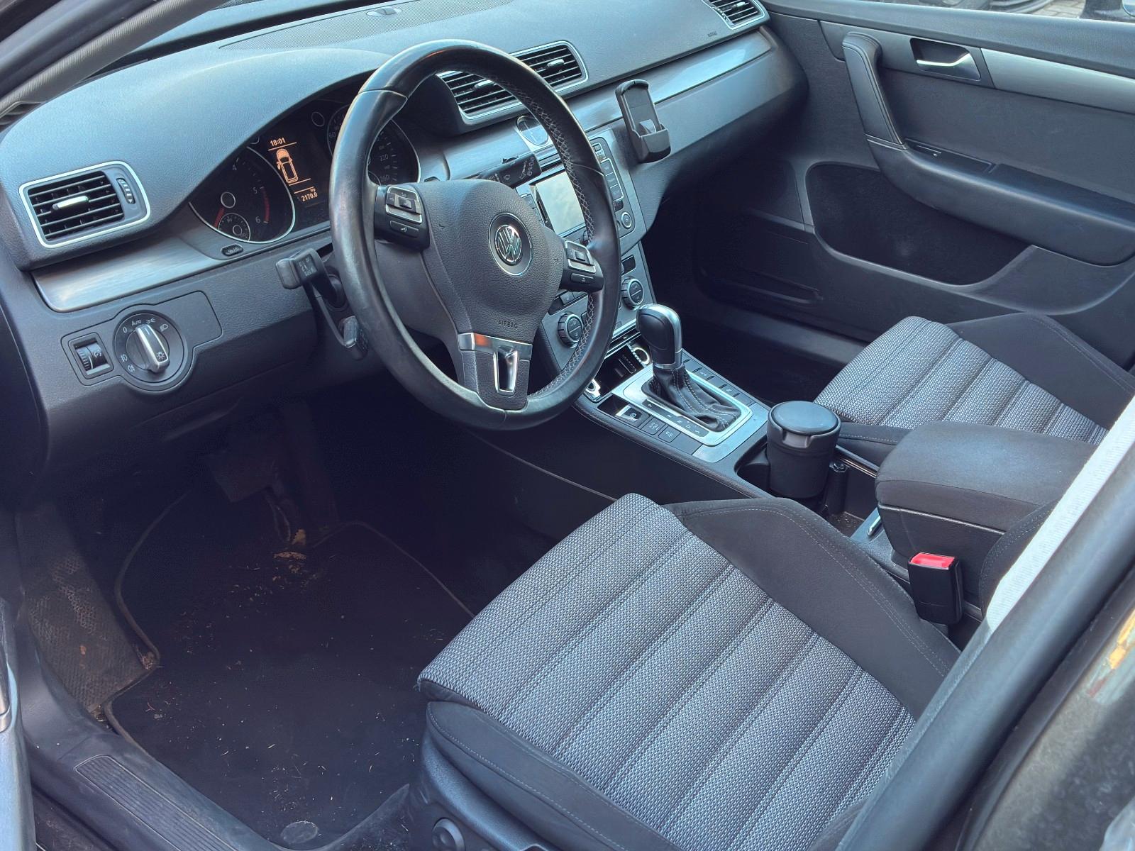 Volkswagen Passat 2014 — photo 10
