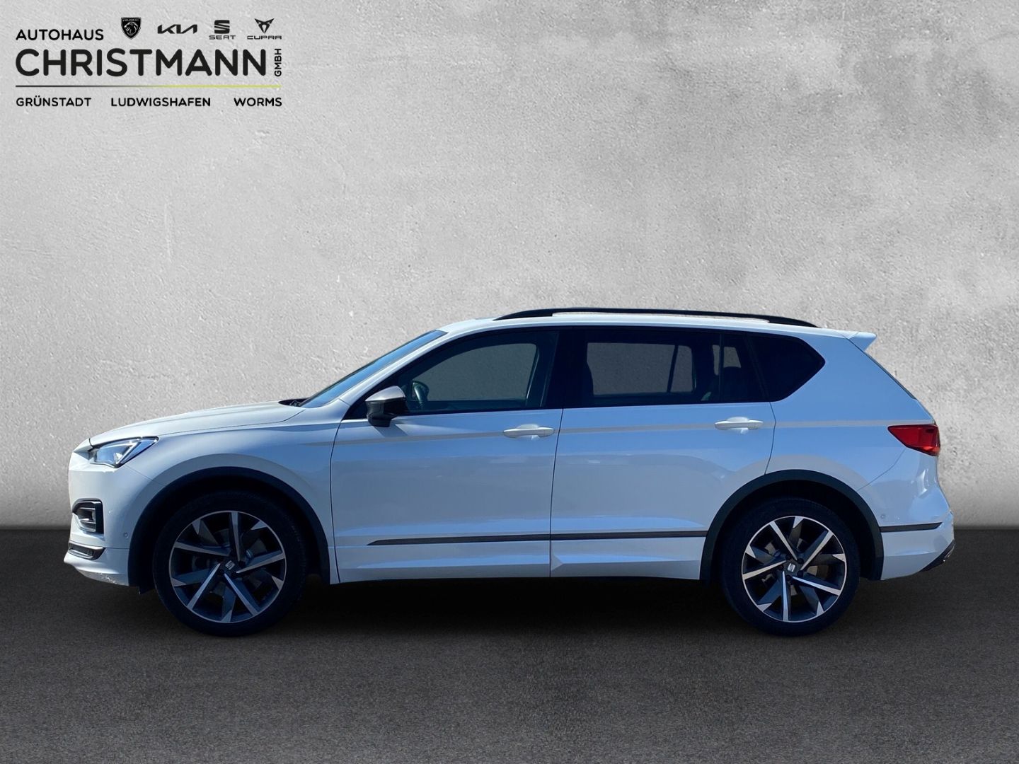 Fahrzeugabbildung SEAT Tarraco FR 4Drive 2.0 TSI: AHK-klappbar* El. Pan
