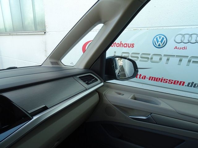 T7 Multivan 2.0 TDI DSG Life lang - AHZV/Matrix