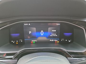 Fahrzeugabbildung Volkswagen Taigo Style 1.5 TSI DSG Klima Einparkhilfe