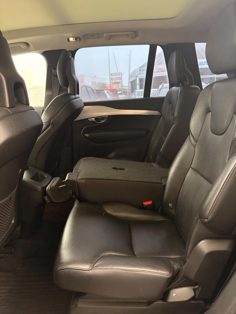 Volvo Momentum AWD VOLL 7.SITZER PANORAMA AUTOMATIK