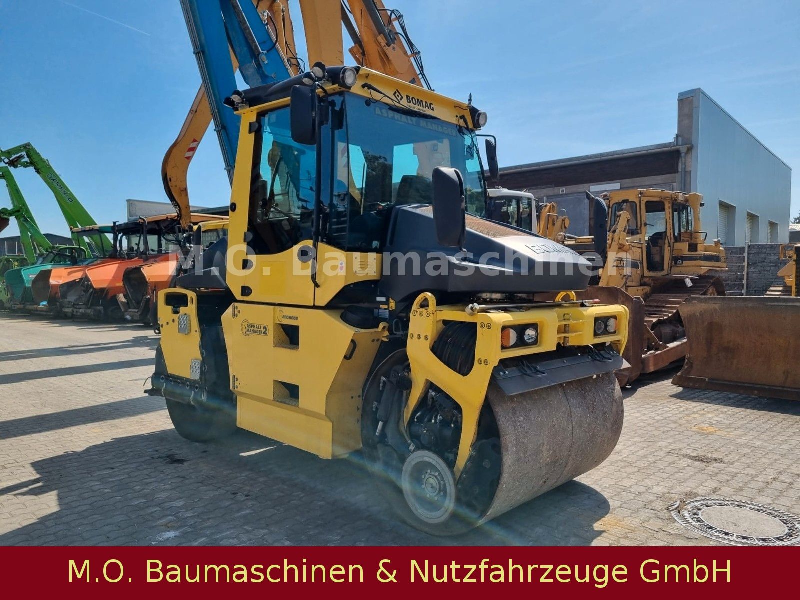 Fahrzeugabbildung BOMAG BW 154 ACP-4AM / Kombiwalze /