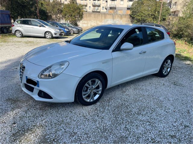 Alfa Romeo Giulietta 1.6 JTDm-2 105 CV Distincti