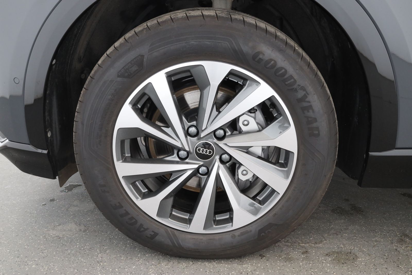Audi Q6 e-tron - Bild 8