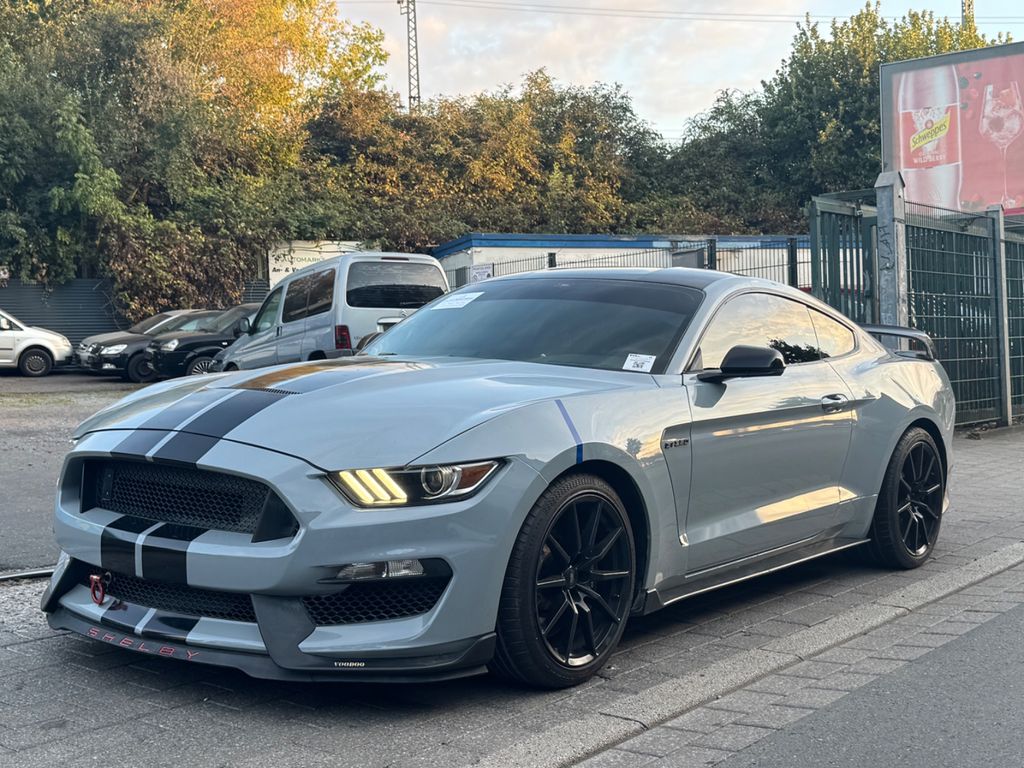 Image of Ford Mustang