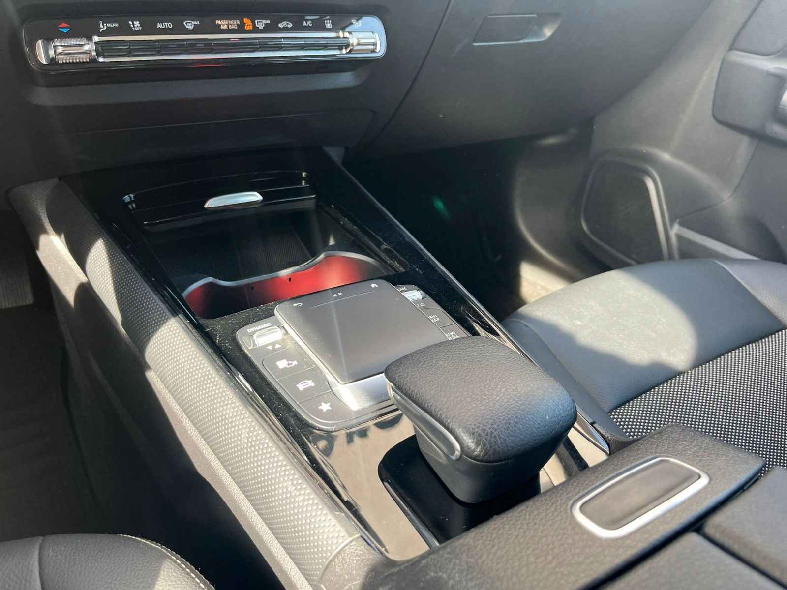 Fahrzeugabbildung Mercedes-Benz B 250 B -Klasse B 250 e