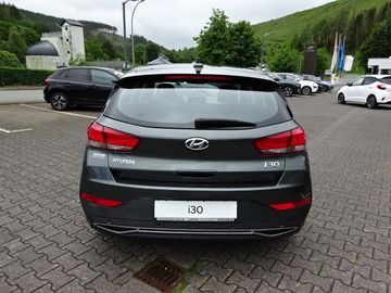 Fotografie des Hyundai i30 1.0 T-GDI Trend Mild-Hybrid Klima