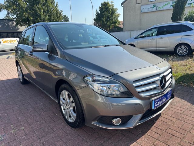 Mercedes-Benz B 180 CDI AUTOM+NAVI+TEMPOMAT+PDC+S.HEIZUNG