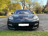 Porsche Panamera Turbo PDK Scheckheft Vollausstattung - Porsche Panamera aus 2011: Turbo