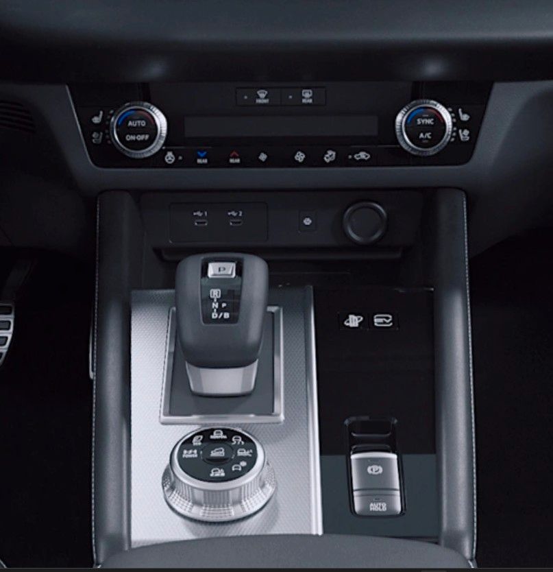 Mitsubishi Plug-in Hybrid Outlander - Bild 12