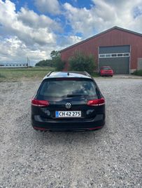 Volkswagen Passat Variant - 7