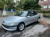 Peugeot 306 Cabrio gepflegt /  TÜV/ AU 05/... - gebrauchte Peugeot 306 aus dem Jahr 2001