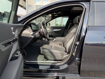 BMW M760 - 12