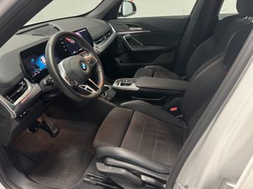 Fahrzeugverkauf 11 BMW X1 18 i sDrive M Sport Kamera Navi LED