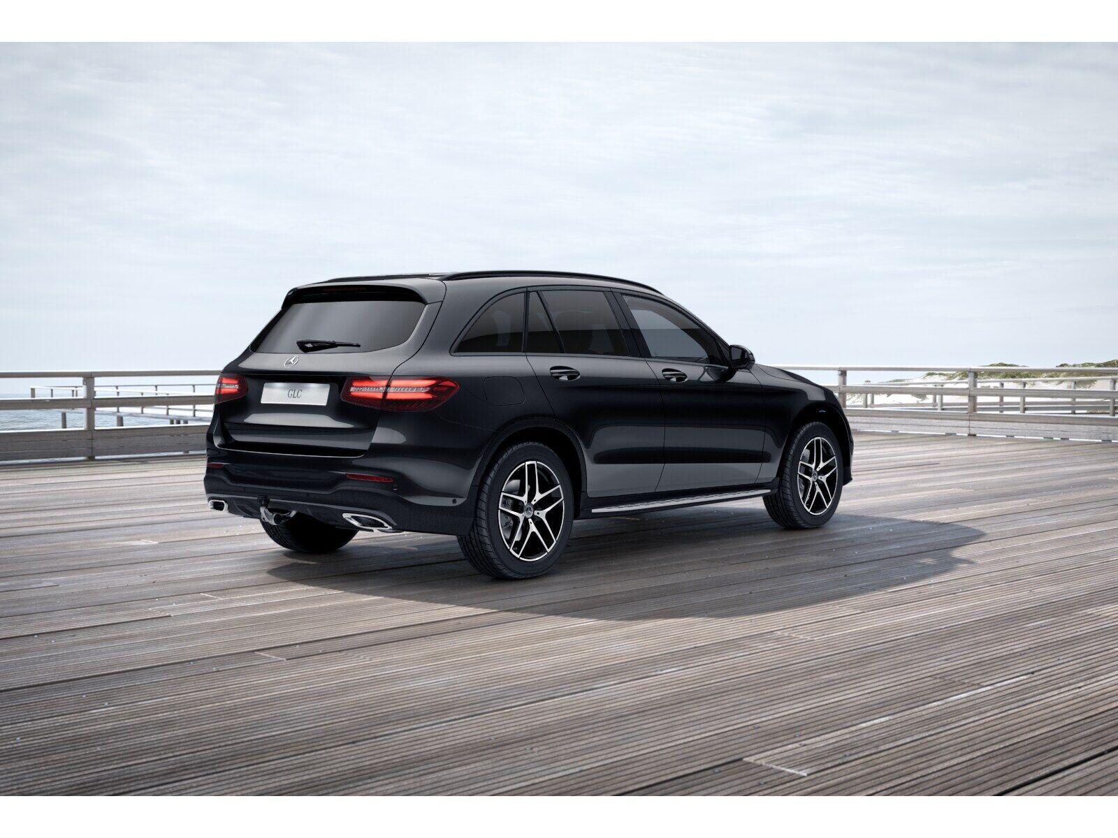 Mercedes-Benz GLC 300 4M AMG+NIGHT+AHK+DISTR.+PANO+LED+360-KAM