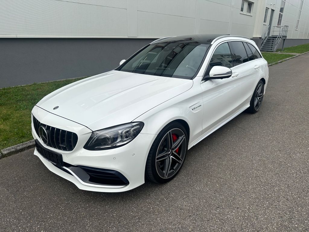 Mercedes-Benz C 63 AMG