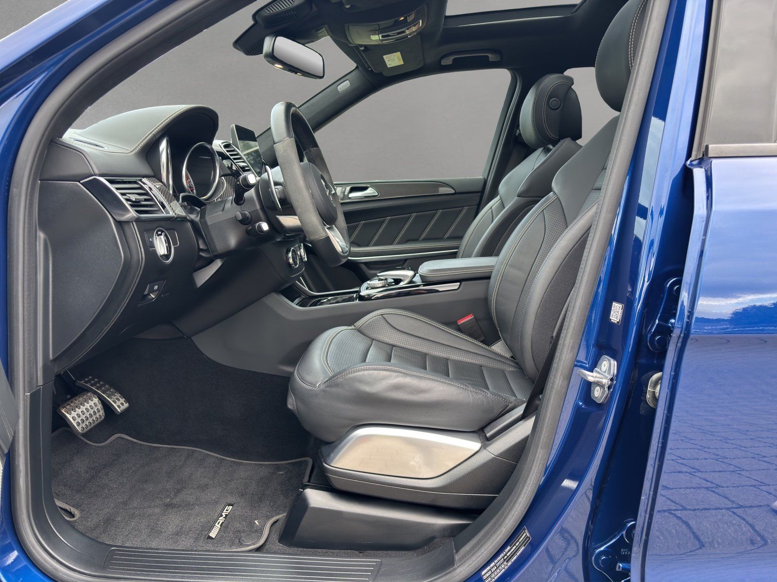 Fahrzeugabbildung Mercedes-Benz GLS63AMG Standhz B&O Drivers AHK Masage ACS Pano