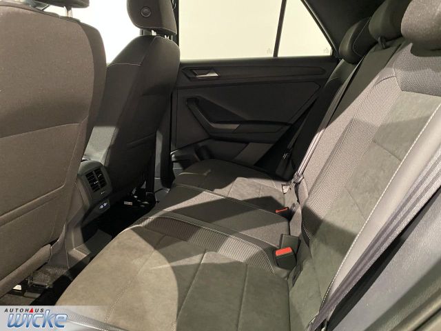 T-Roc 1.5 l TSI OPF DSG R-Line NAVI RFK AHK