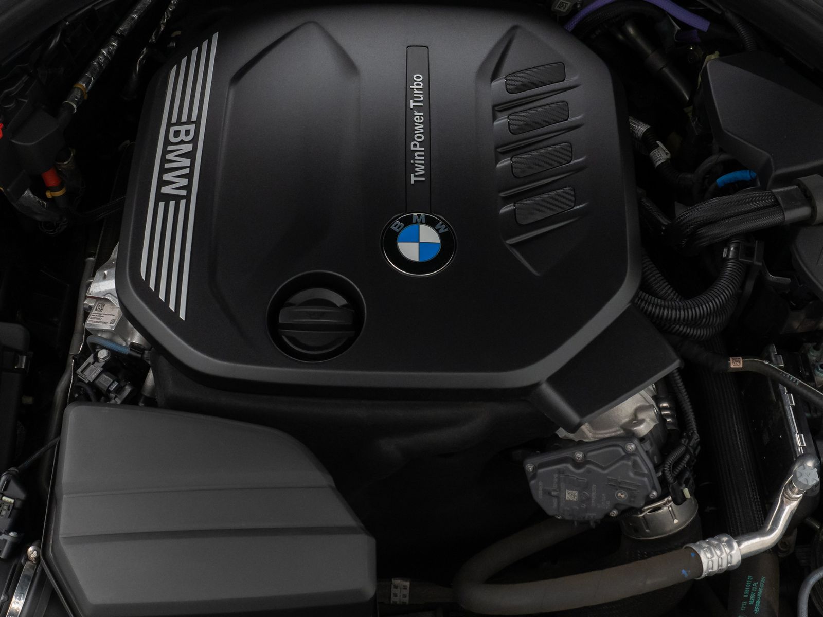 Fahrzeugabbildung BMW 320d xD DAB CockPitPro Geschwindigkeitsreg AHK