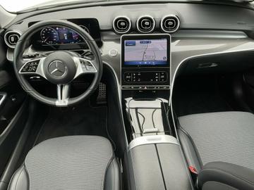 صورة 10 لـ 2023 Mercedes-BENZ C 220