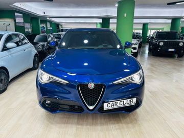Alfa-Romeo Stelvio - 2