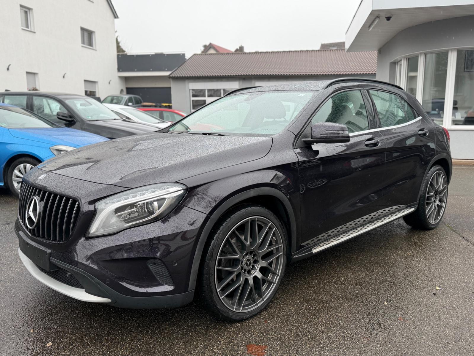 Mercedes-Benz GLA 200 CDi / d Bi-Xenon Navi 20-Zoll