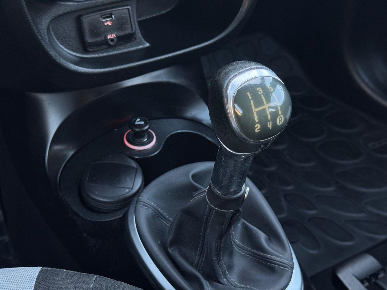 Fiat 500L 2012 — photo 11