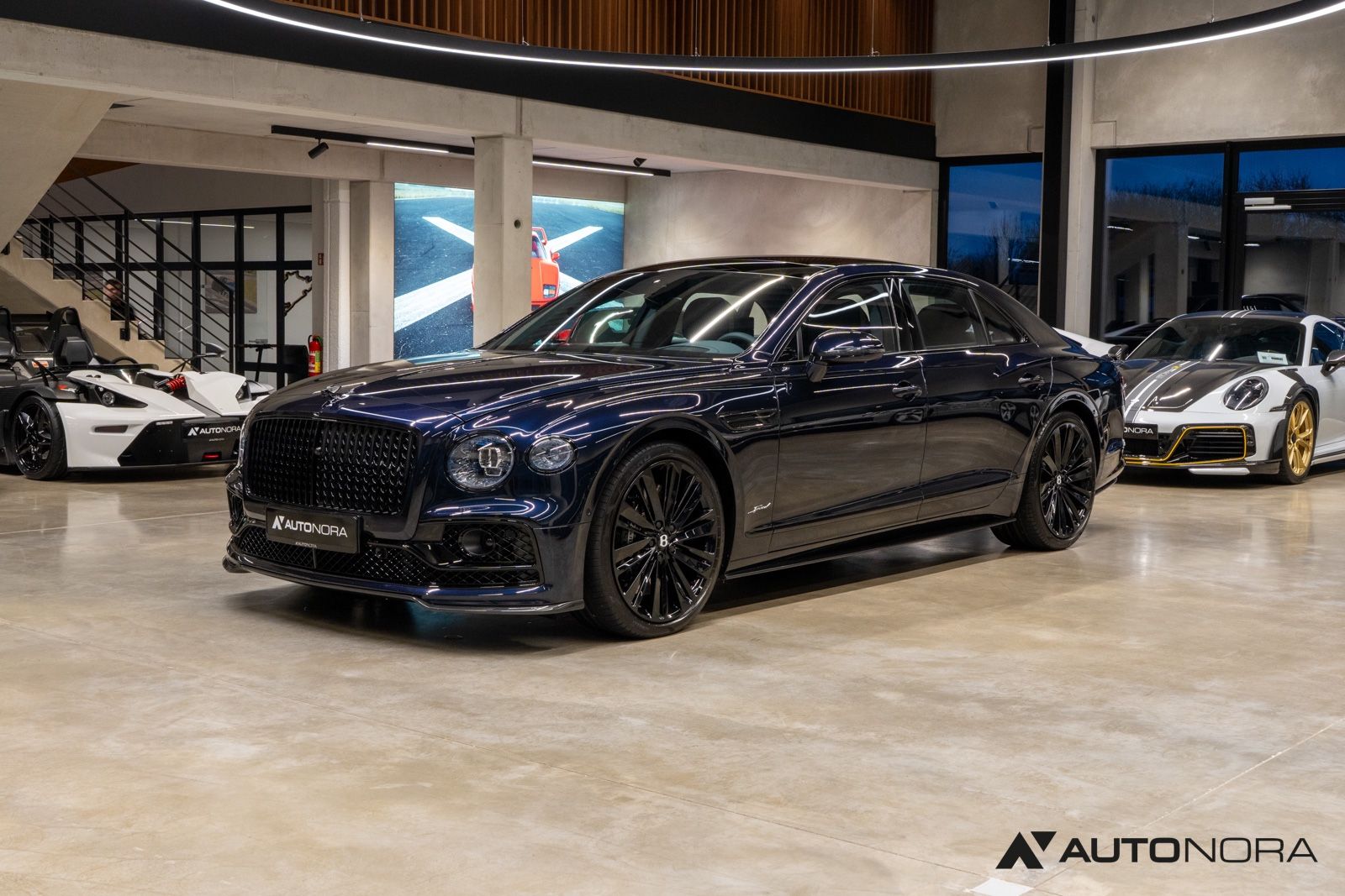 BENTLEY Flying Spur
