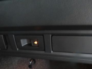 Fotografie 13 des Skoda Octavia Combi 1.5 TSI mHEV 110 kW "Joy" AHK