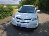 Toyota Urban Cruiser 1,4-l-D-4D 4x4 - - Toyota Urban Cruiser Gebrauchtwagen