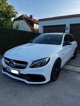 Mercedes-Benz AMG C63 T-Modell  V8 | Performance-Abgasanlage - Mercedes-Benz C 63 AMG: Performance