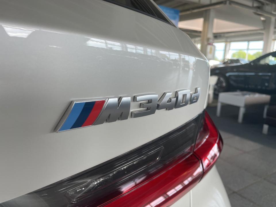 BMW M340d xDrive Touring Auto Navi Tempom.aktiv
