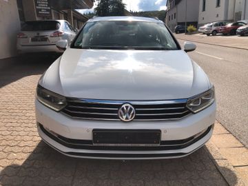 Volkswagen Passat Variant - 12