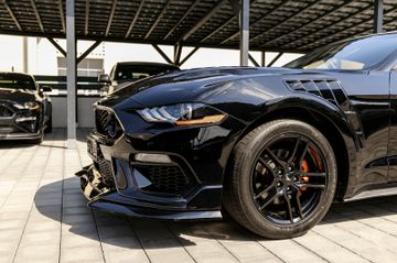Ford Mustang - 7