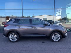 Fahrzeugabbildung Opel Grandland X 1.2 Turbo Innov Auto. LED AHK u-frei
