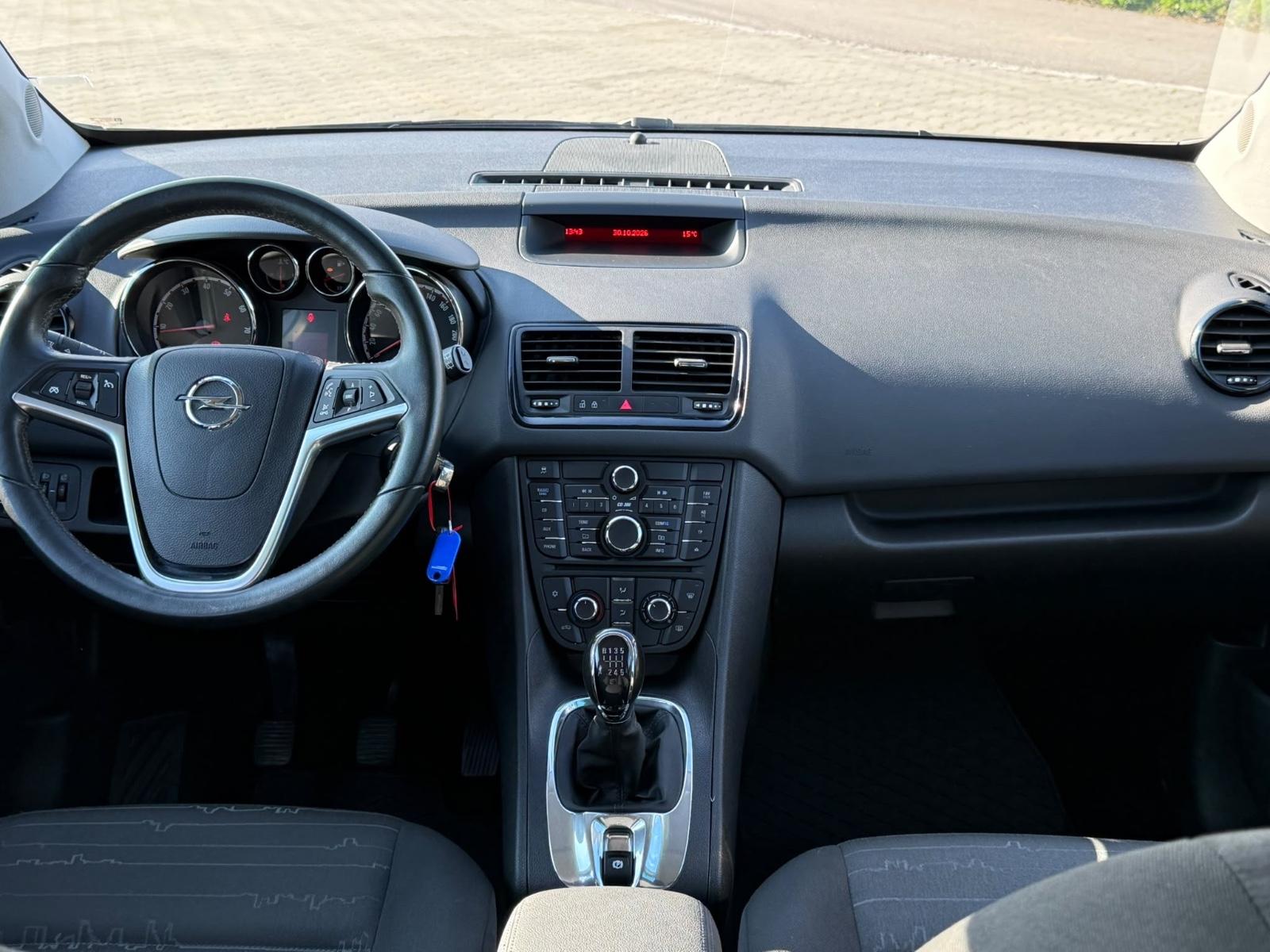 Opel Meriva 2012 — photo 8