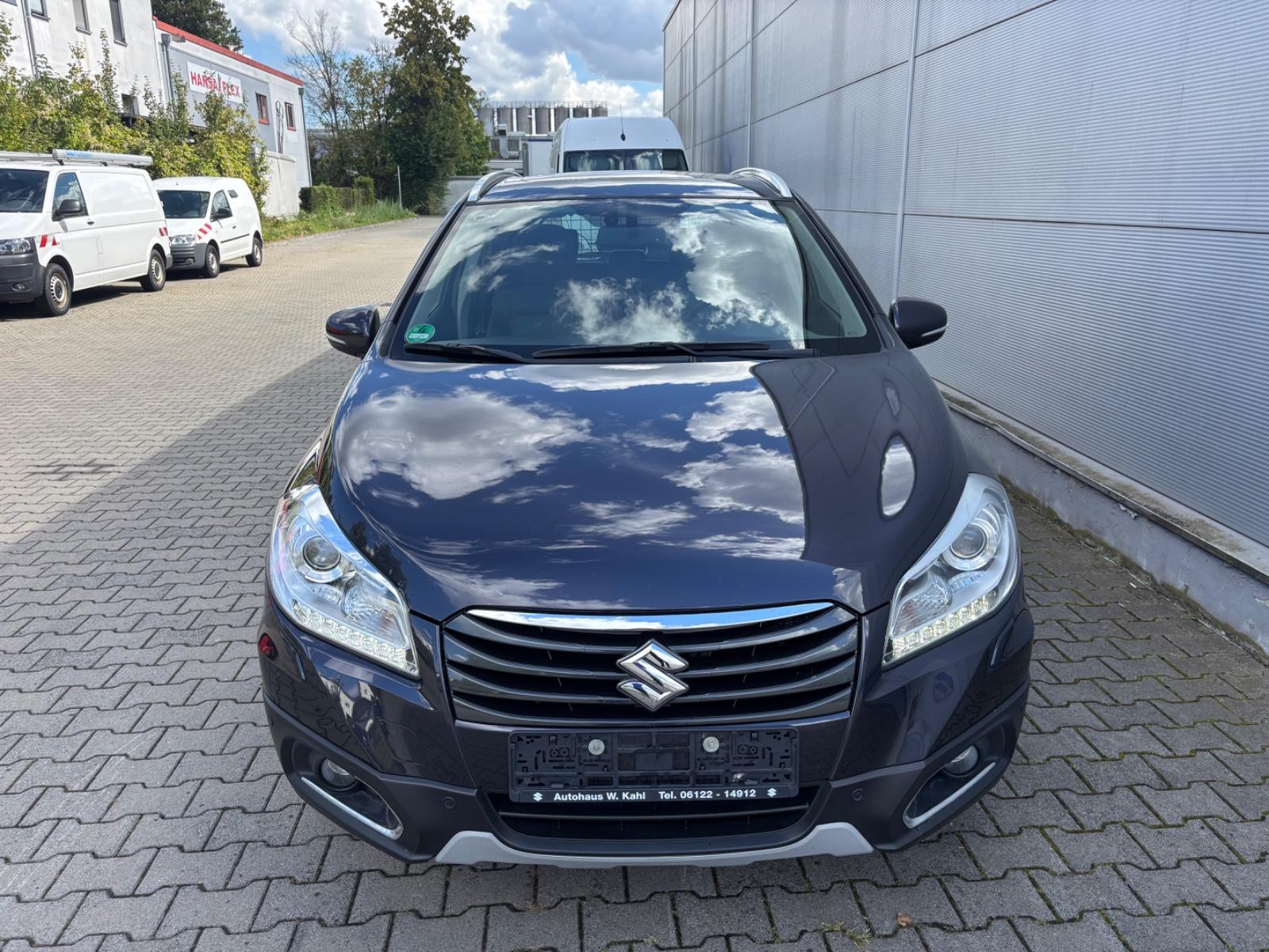 Suzuki (SX4) S-Cross 1.6 Comfort+ 4WD Navi Shz 1Hand!!!