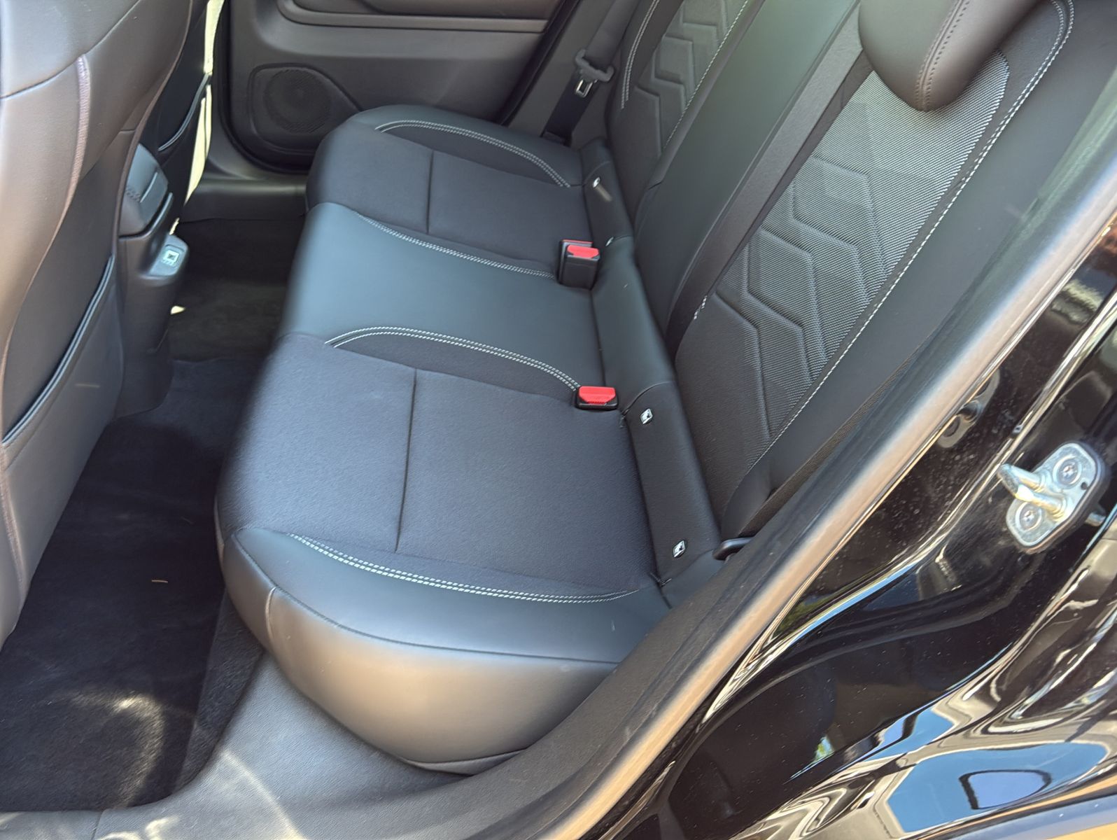 Fahrzeugabbildung Jeep Avenger Altitude Electric Automatik