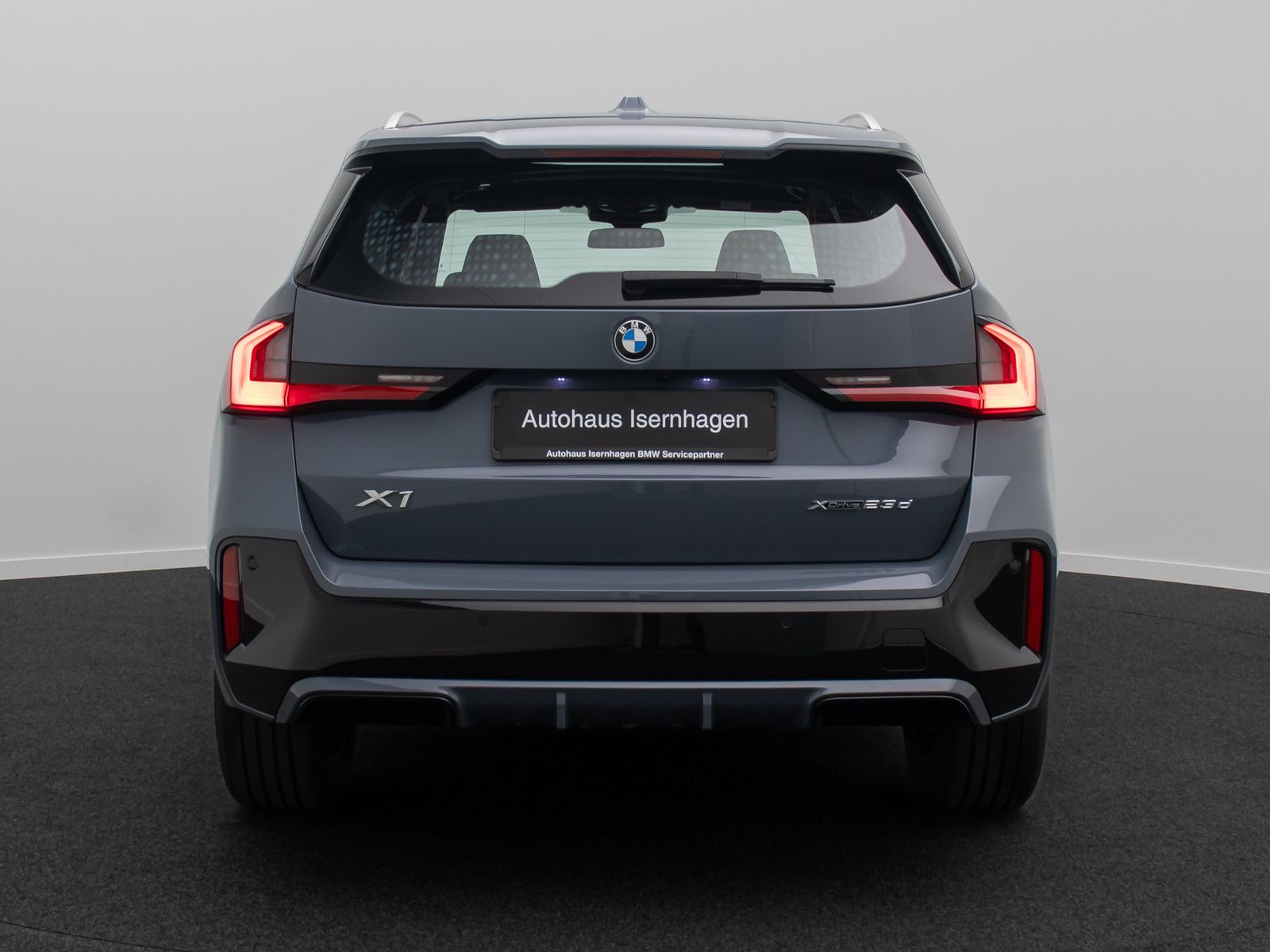 Fahrzeugabbildung BMW X1 xD23d M Sport 360&deg; HUD H/K AHK Panorama DAB