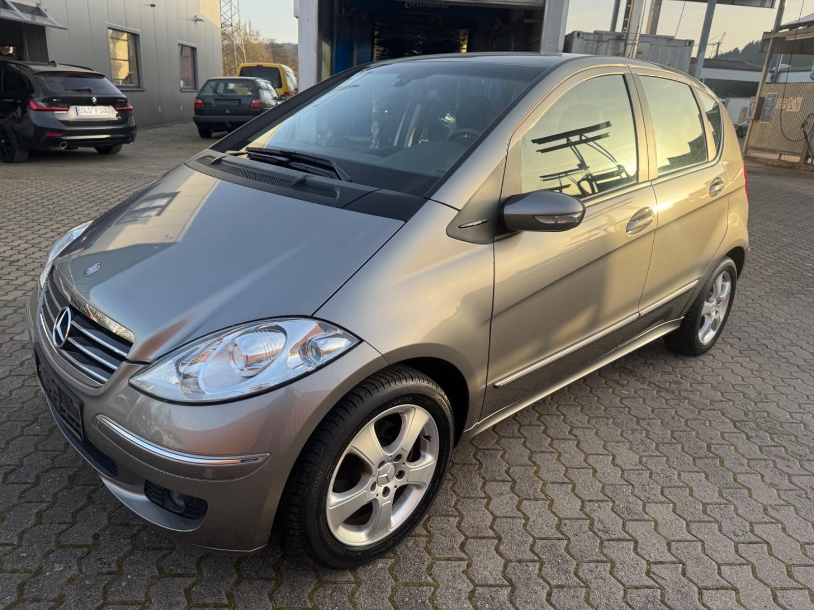 Mercedes-Benz A 150 AVANTGARDE *19.000km* HU Neu* Service Neu*