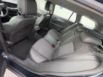 Opel Insignia - 7