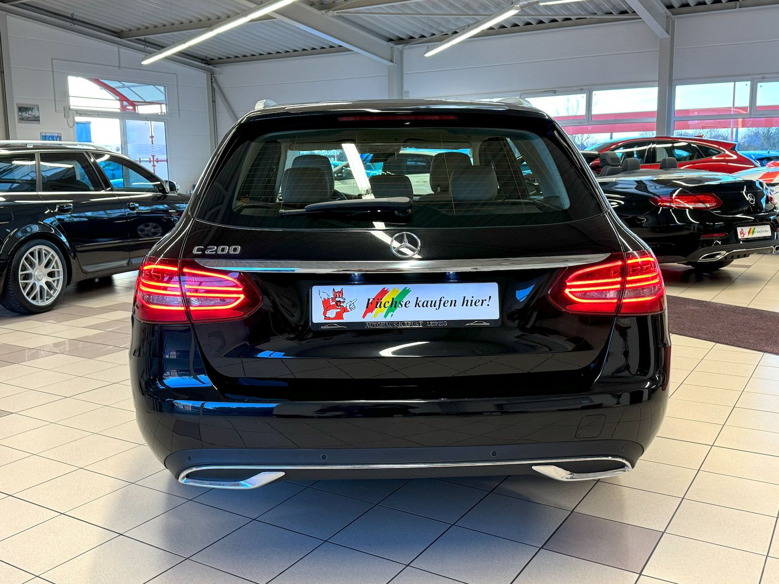 Fahrzeugabbildung Mercedes-Benz C 200 T Navi/LED/DAB/Leder/Park/Spur/Totwinkel