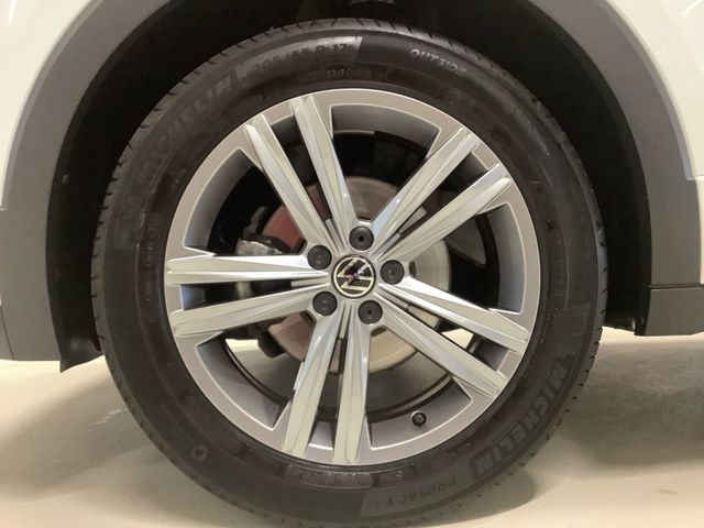 T-Cross Life R-Line 1,5 TSI 110 kW DSG  LED, ACC