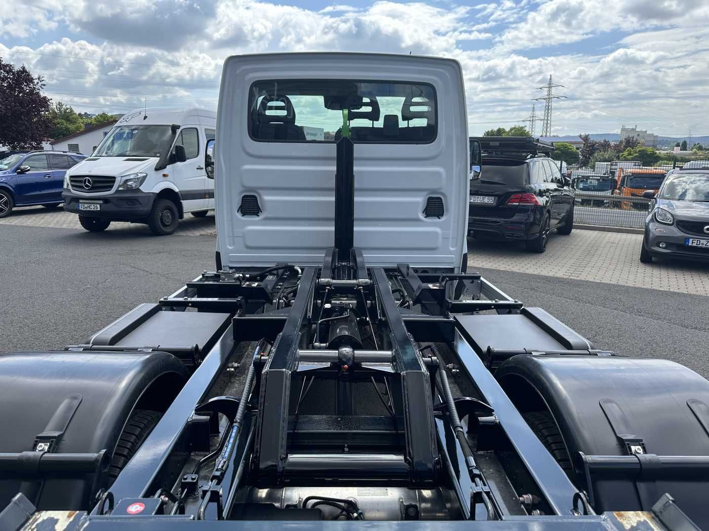 Fahrzeugabbildung Iveco Daily 70C18 H 3.0L *R3.750mm*AHK*Luft*Sperre*