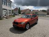 BMW X1 18 d xDrive - mit Diesel-Antrieb: Orange, Kombi