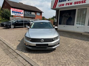 Volkswagen Passat - 2