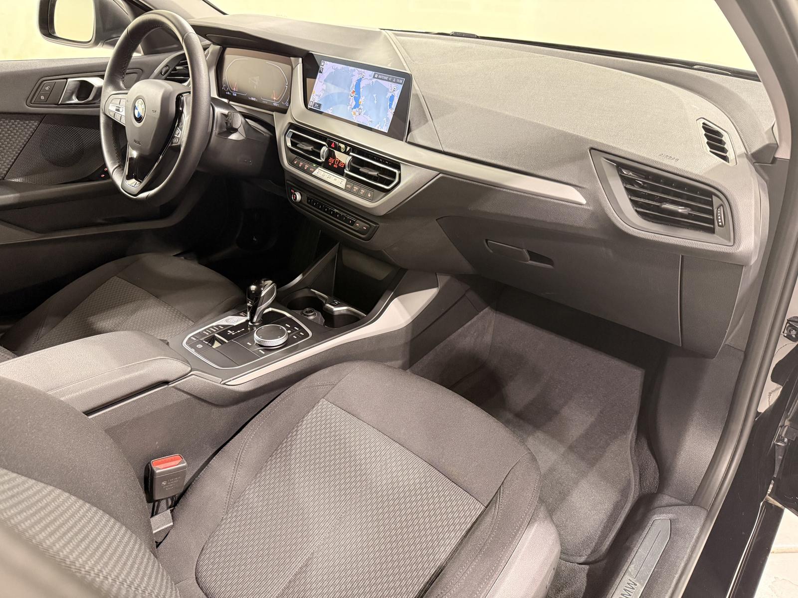 BMW 118 i Aut Navi LED RFK PA Sitzhzg Klimaaut, миниатюра 10