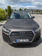 Audi Q7 3.0 TDI quattro tiptronic - S-Line - Audi Q7: Privatanbieter