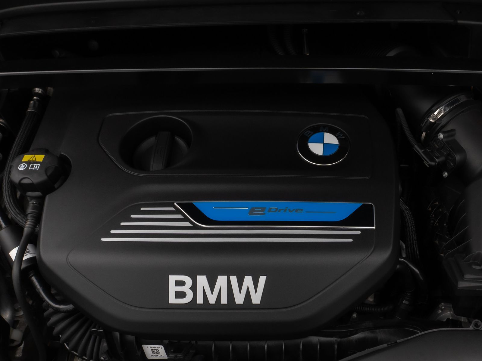 Fahrzeugabbildung BMW X1 xD25e MSport Panorama Kamera HUD DAB HiFi AHK